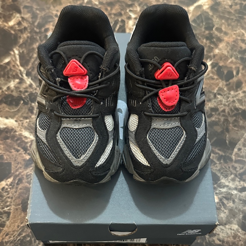New Balance Kids' Black and Red Sneakers
